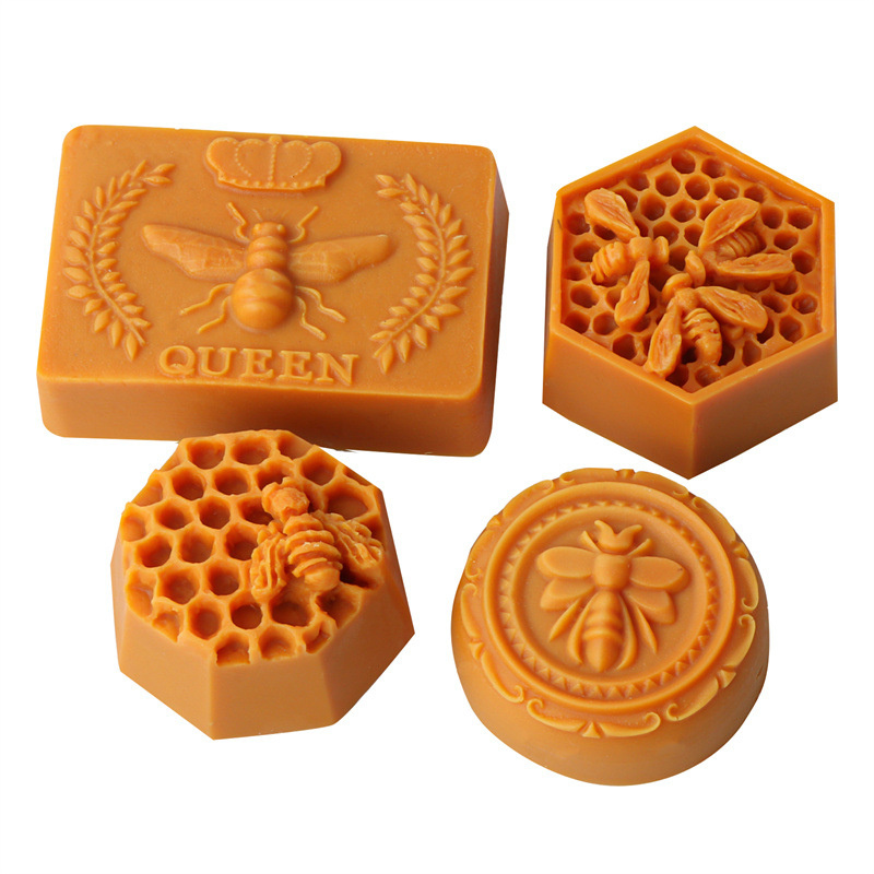 Candle Making Tutorial - 3D Flying Bee Honeycomb Candle Molds